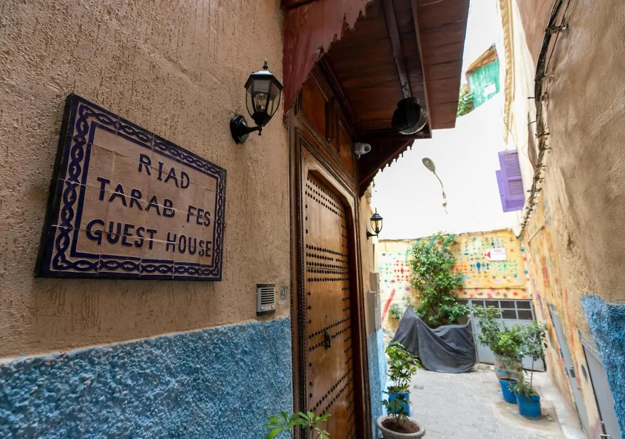 Riad Tarab Fez Pensión