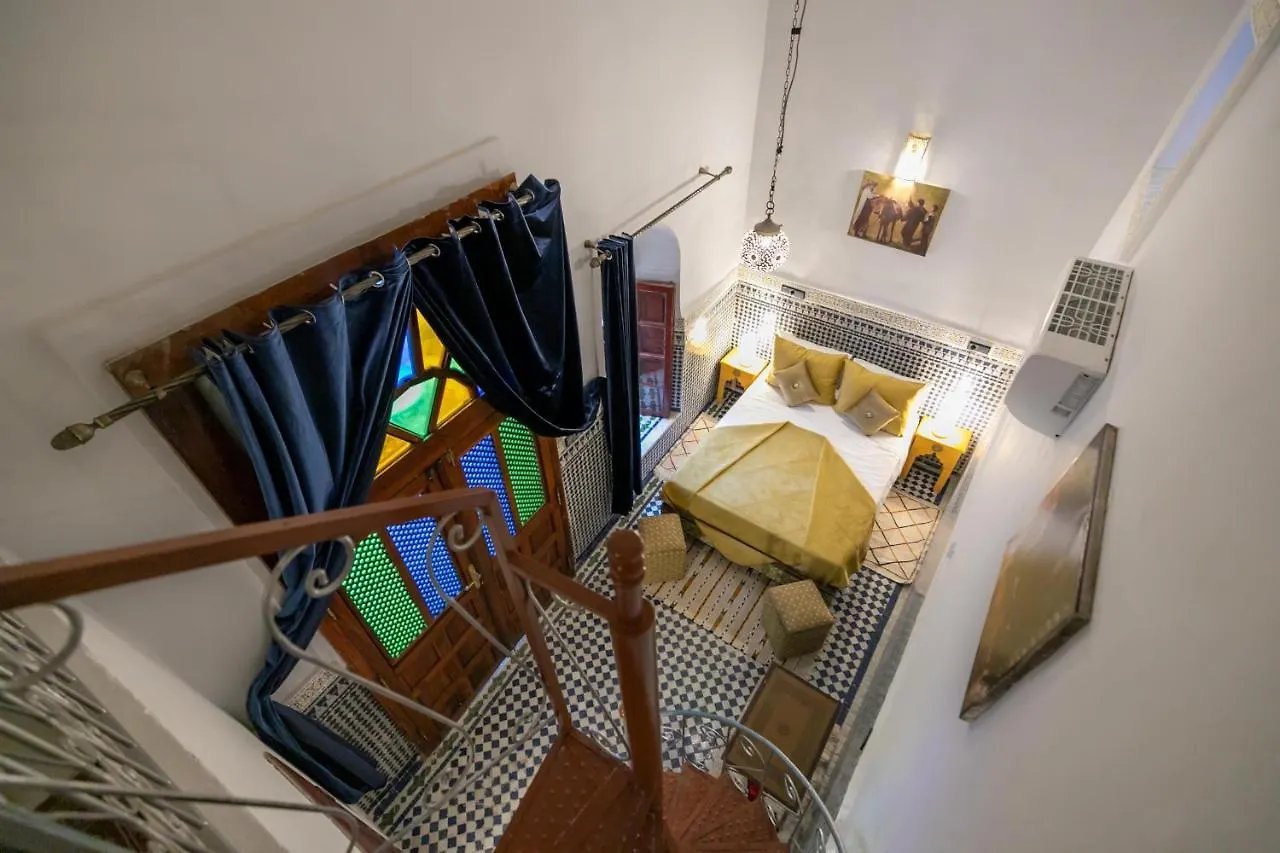 Riad Tarab Fez Pensión