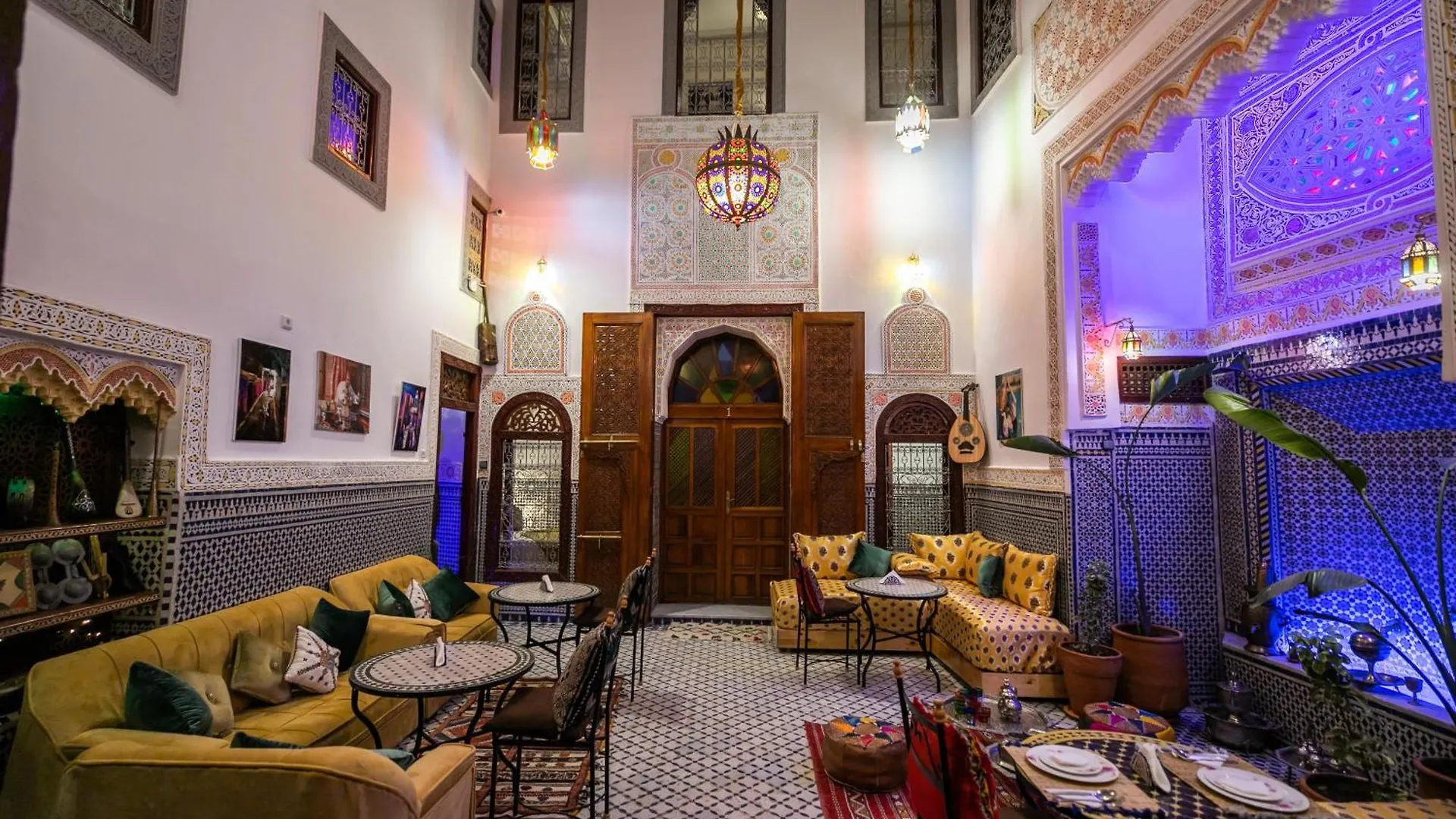 Riad Tarab フェズ
